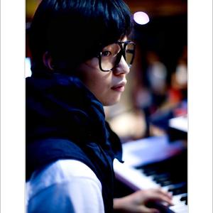 无码中文字幕一区二区三区视频
